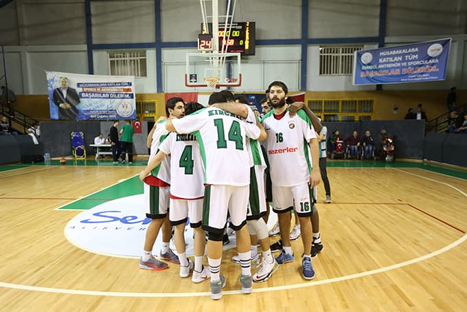 Büyükşehir 43 Sayı Farkla Galip