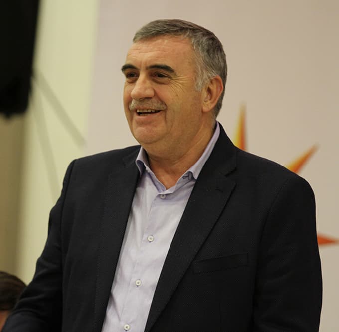 "Gündemimizde sadece şehre hizmet var"