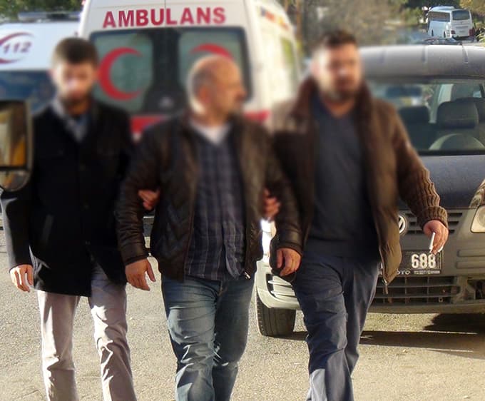 16 ilde eş zamanlı 'FETÖ' operasyonu