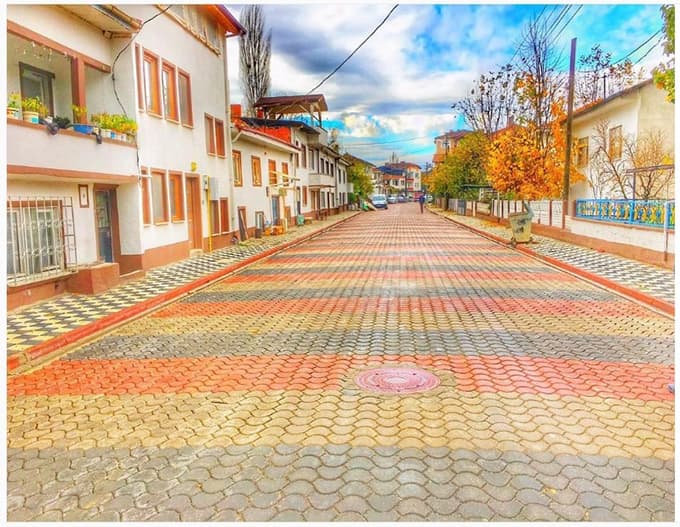 Geyve sokakları güzelleşiyor