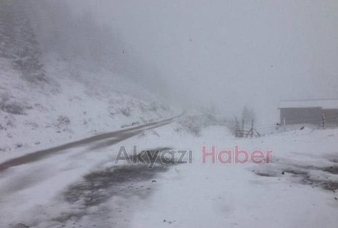 Sakarya'nın zirvesi beyaza büründü