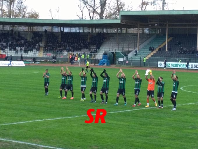 Sakaryaspor, kendi evinde şoka uğradı
