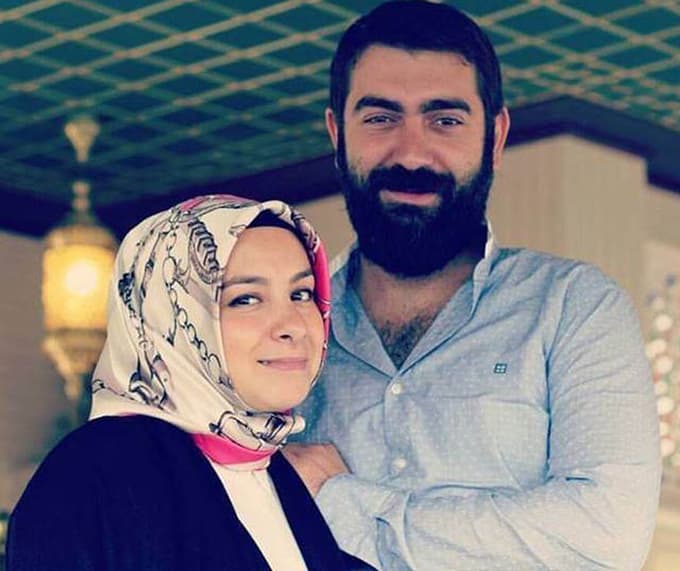 Ak Parti'nin acı kaybı! Gelinliği ile oy vermişti