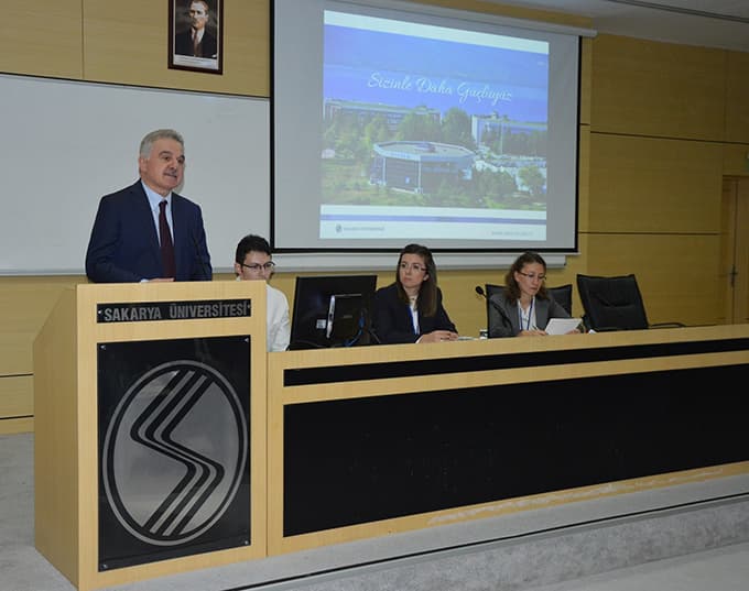 Kamu ve özel sektör yöneticileri bu toplantıda buluştu