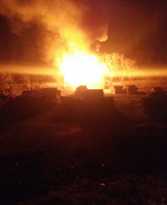Atölye yangını 6 saatte söndürüldü