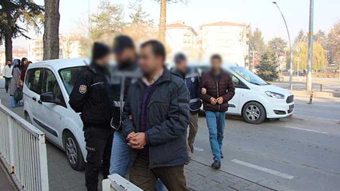 Sakarya dahil 7 ile FETÖ operasyonu