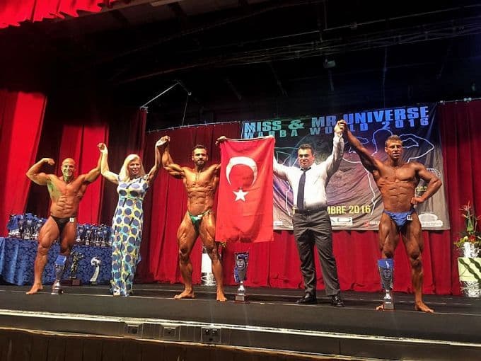 Sakaryalı Mustafa, dünya şampiyonu oldu