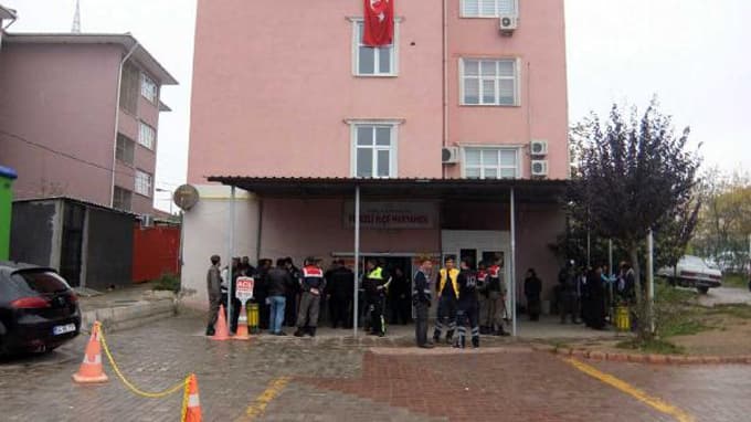 Amca çocuklarının kavgası kanlı bitti