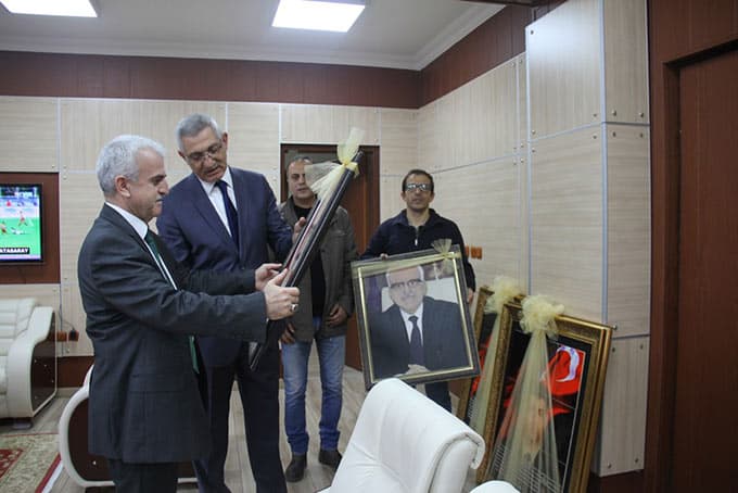 Bu tablolar diğerlerinden çok farklı