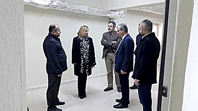 Yenilenen hastane binası açılış için gün sayıyor