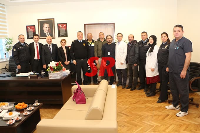 Hendek Devlet Hastanesi Baş Hekimi'ne teşekkür ettiler