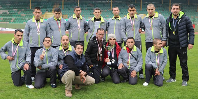 Engelleri aştılar
