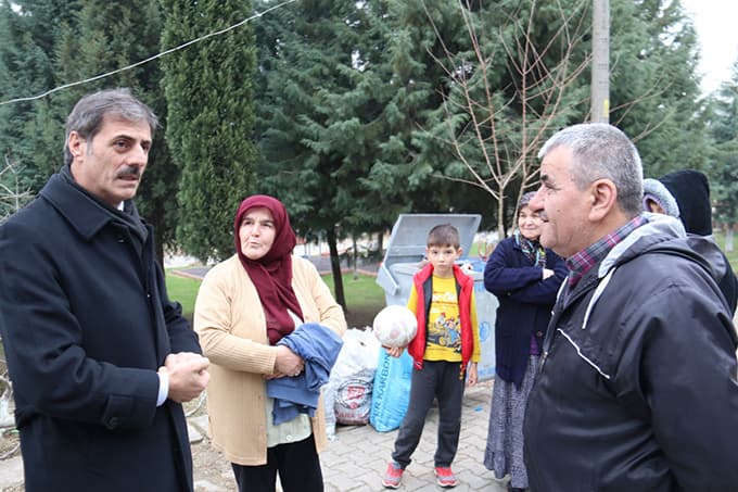 "Komşusu Açken Tok Yatan Bizden Değildir"