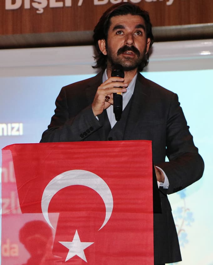 Serdar Tuncer Sakarya'daydı