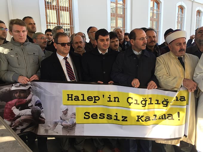 Sakaryalılar gıyabi cenaze namazında buluştu