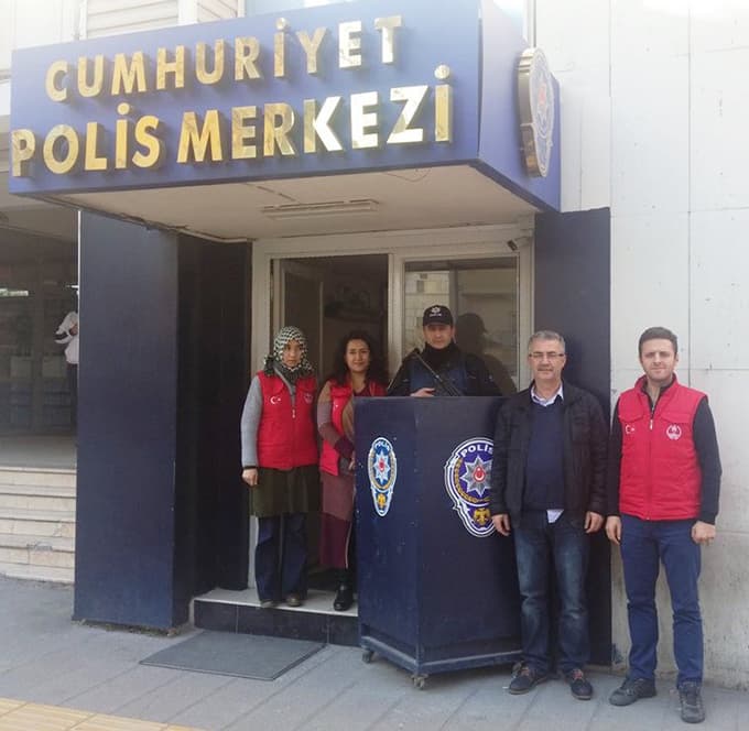 Cumhuriyet Polis Merkezine taziyeye gittiler