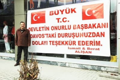Başbakana Desteğini Böyle Gösterdi