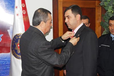 Vali Atak, Başarılı Polisleri Altınla Ödüllendirdi