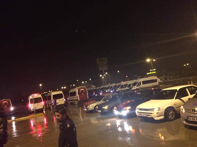 Toyota Club üyelerinden teröre karşı konvoy