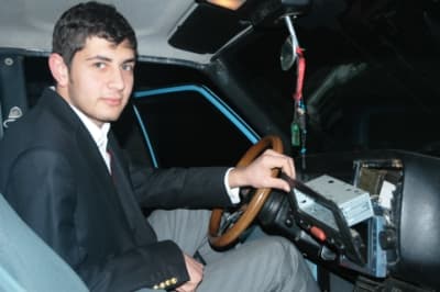 Hırsızlar Yine İş Başında!