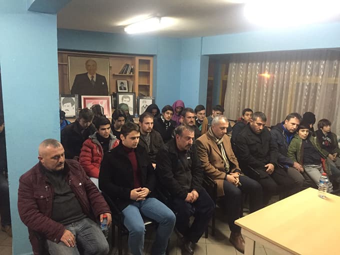 Hendekli ülkücüler şehitler ve Halep için dua etti