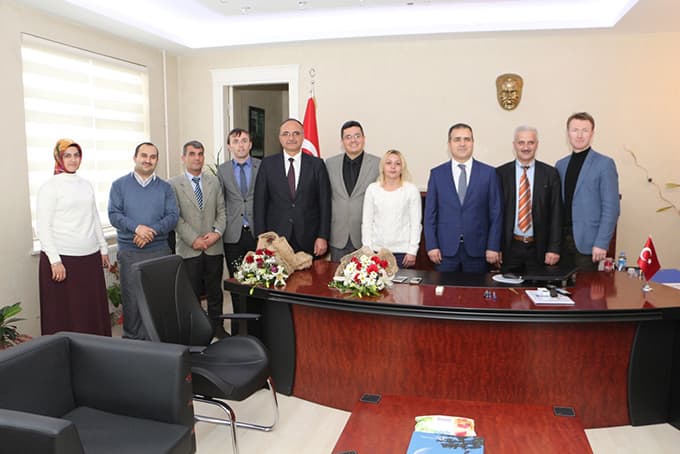 Hendek Kaymakamlığı'nda görev değişimi