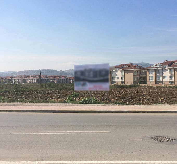 Görüntü kirliliğine yol açan reklam panoları kaldırılıyor!
