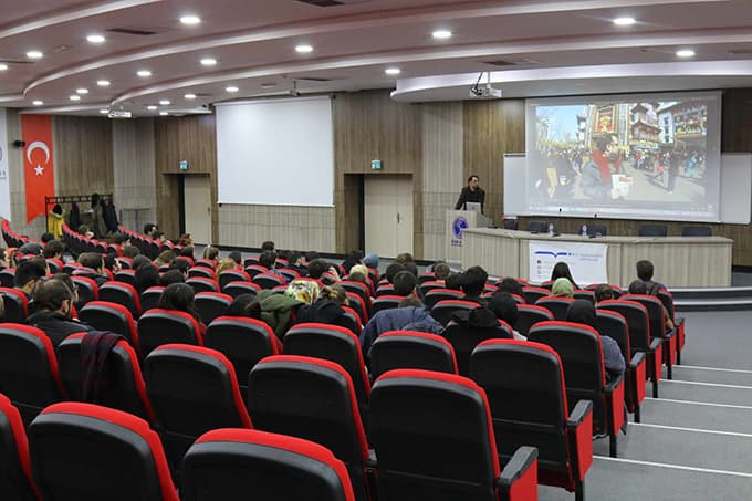 SAÜ, Çok Gezenti ile görmüş kadar oldu