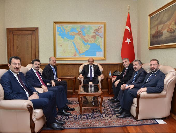 Bakan Işık askeri bölgelerin taşınmasıyla ilgili konuştu