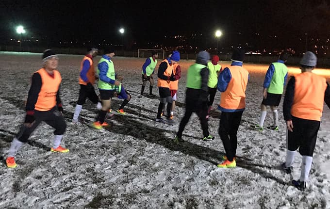Geyvespor'a kar ve buz engel olmuyor