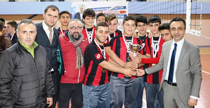 Liselerarası Gençler Voleybol İl Birinciliği sona erdi