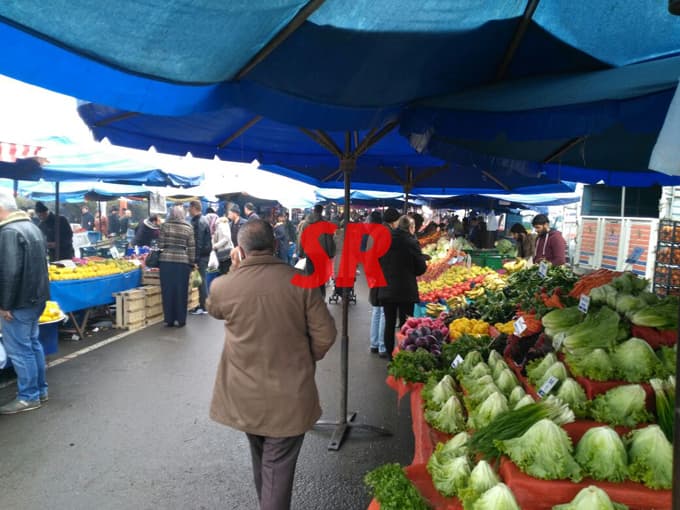Vatandaş Sosyete Pazarı'na akın etti