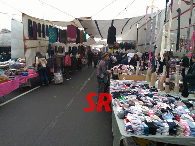 Vatandaş Sosyete Pazarı'na akın etti