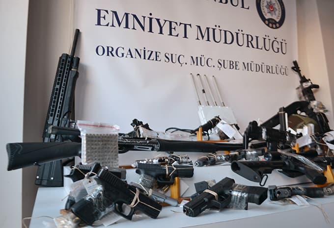 Şahinler ve Sarallar organize örgütlerine operasyon!