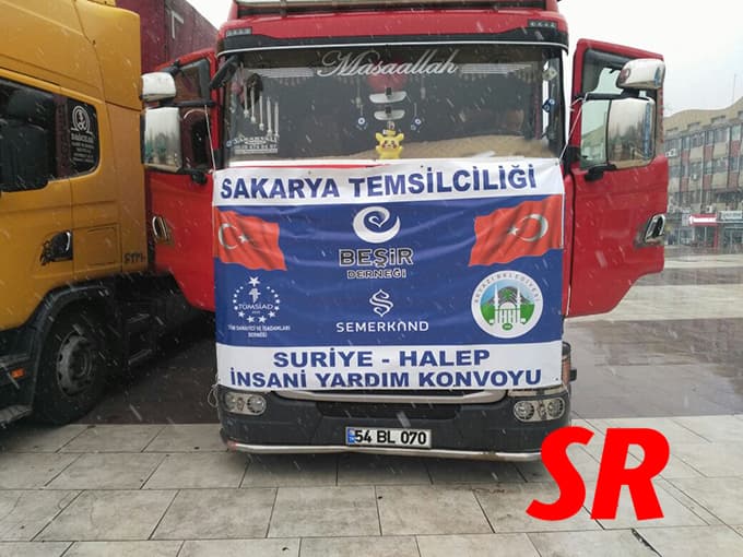 Halep için TIR'lar Demokrasi Meydanı'ndan kalktı