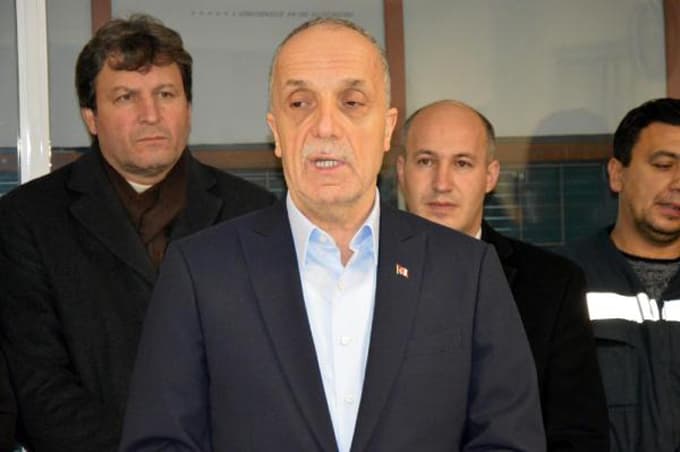 TÜRK-İş Genel Başkanı, işçilerle bir araya geldi