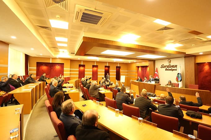 Serdivan Belediye Meclisi'nden yeni yılın ilk toplantısı