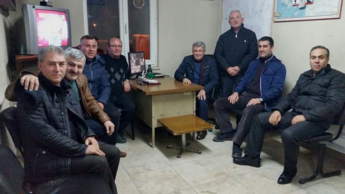 Yılbaşı gecesi kar nöbeti tuttular