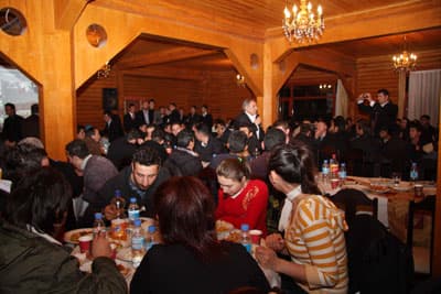 Başkan İnci, Hendekli Gençlerle Bir Araya Geldi