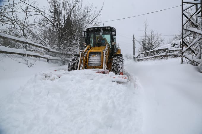 Sapanca'da kar mücadelesi