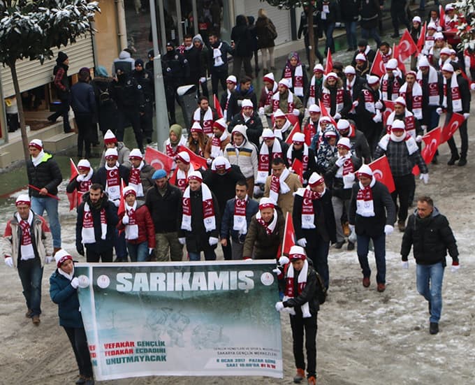 Sarıkamış Şehitleri için yürüdüler