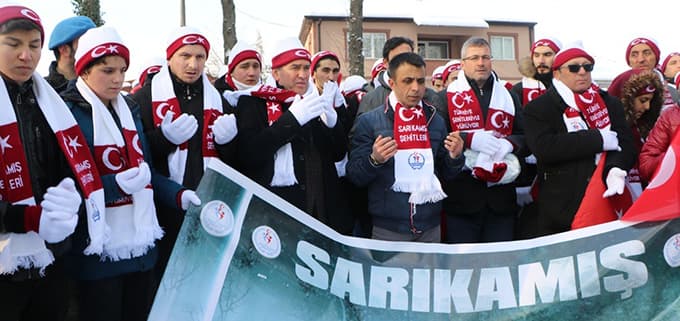 Sarıkamış Şehitleri için yürüdüler