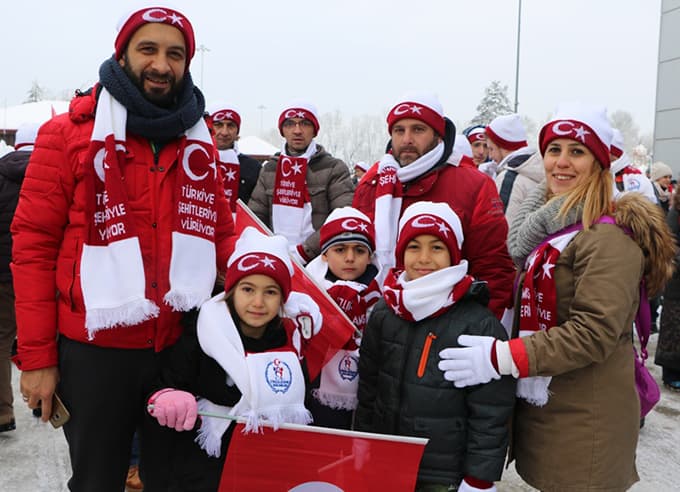 Sarıkamış Şehitleri için yürüdüler