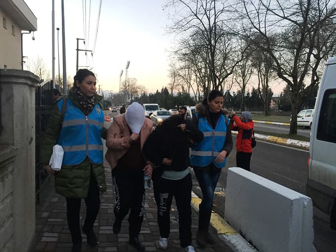 Fuhuşa aracılık eden 4 kişi tutuklandı!