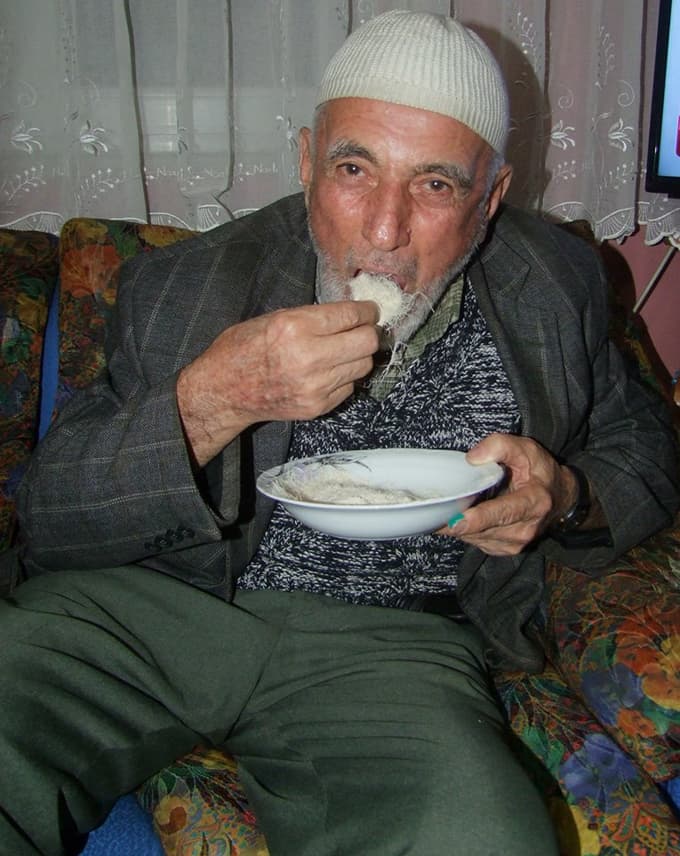 İşte Sakaldöken Helvası ve Değirmen Çöreği