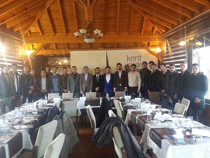 Bakan Yardımcısı Çelik, MÜSİAD'lı gençlerle buluştu