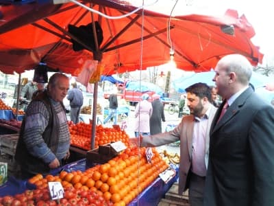 Saadet Partisi, Bugün Pazar Esnafıyla Buluştu