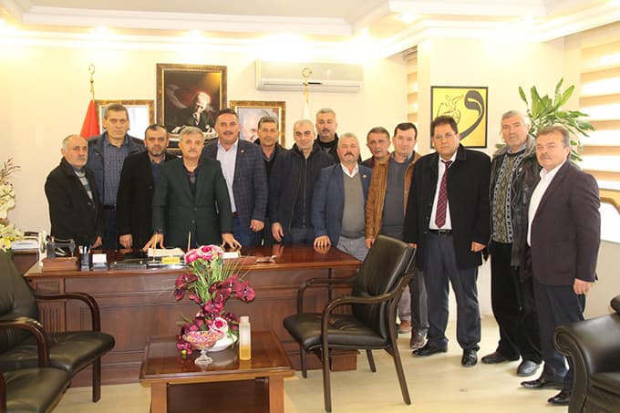 Ferizli muhtarlarından teşekkür ziyareti