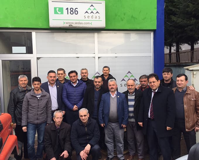 Ferizli muhtarlarından teşekkür ziyareti