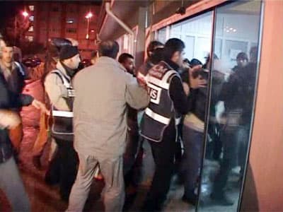 Uyuşturucu Zanlısı 19 Kişi Mahkemeye Sevk Edildi